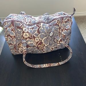 Vera Bradley large travel duffle bag